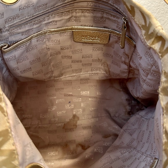 Michael Kors Gold Tote Bag - Picture 3 of 4